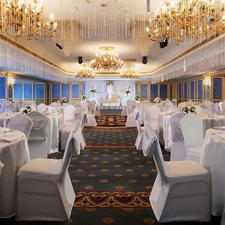 Le Meridien Pyramids Hotel & Spa Giza Bagian luar foto
